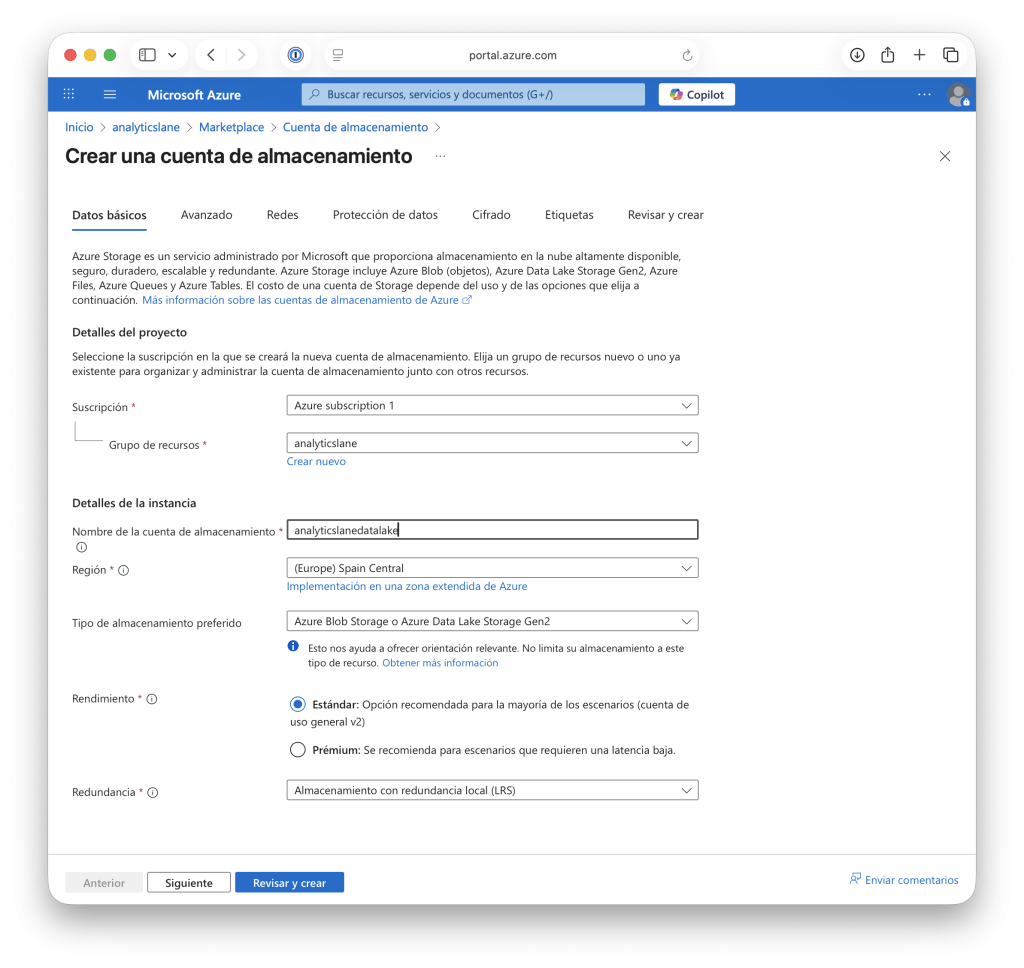 Página en la que se configura una Cuenta de Almacenamiento de Azure como un Data Lake